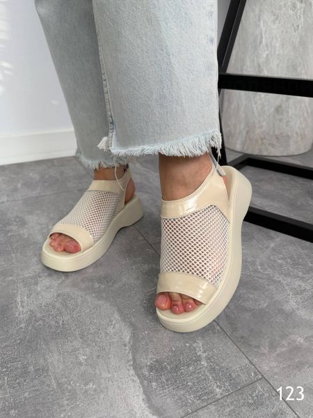Кожаные босоножки на платформе Т123 фото
