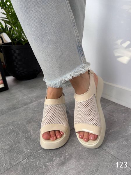 Кожаные босоножки на платформе Т123 фото
